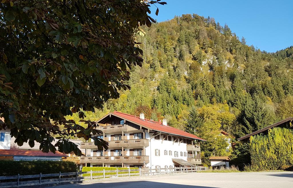 Haus Kirchplatz Reit im Winkl Exterior foto